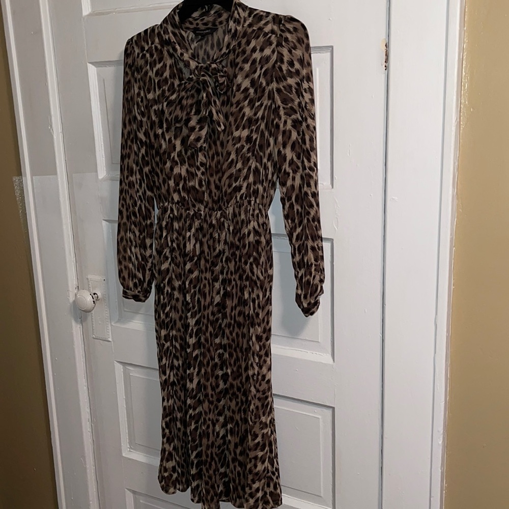 Midi pleated dress